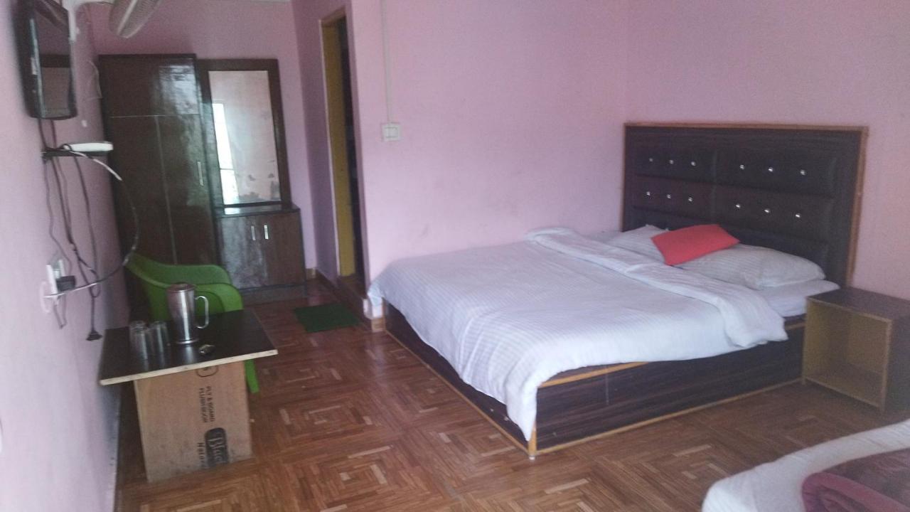 Sandeep Home Stay McLeod Ganj Quarto foto
